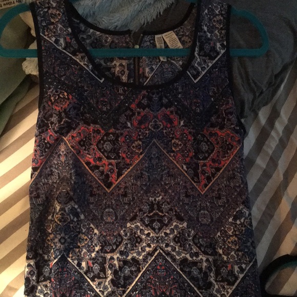 Tank top - Picture 1 of 1